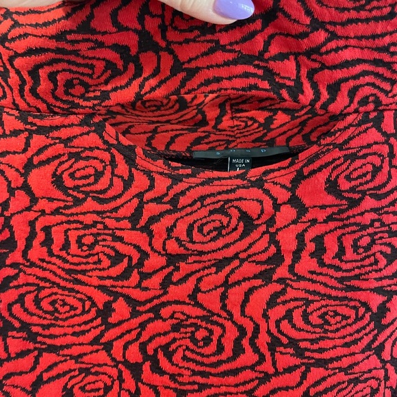 2/$15 Fitted Drop-shoulder Dress Size L - Picture 2 of 8